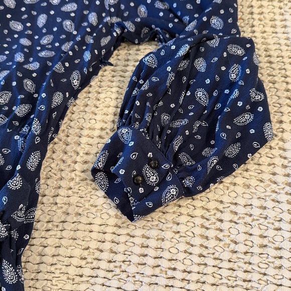 SEZANE Capri Floral Long Sleeve Wrap Mini Dress in Bandana Blue sz US 8 / FR 40 - Picture 11 of 16